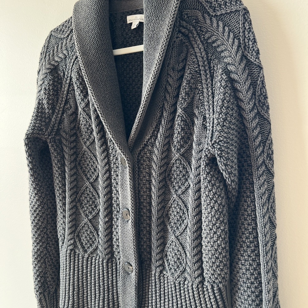 L.L. Bean Signature Heavy Cable Knit Shawl Fisherman Gray Women's Med Sweater - Picture 2 of 9